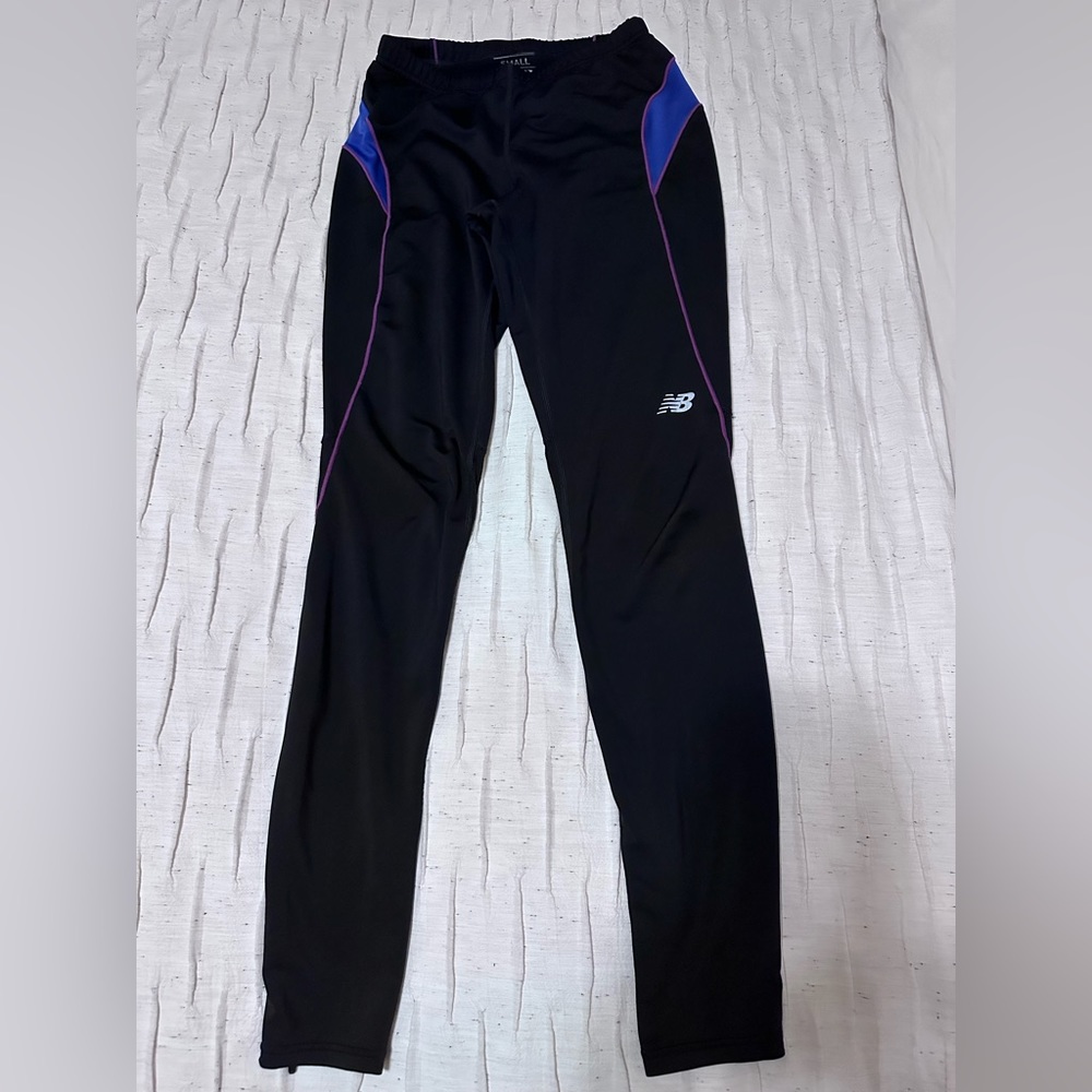 New Balance black active leggings